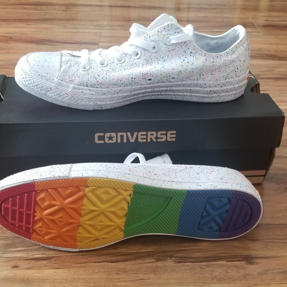 Limited Edition Converse Chuck Pride Unisex